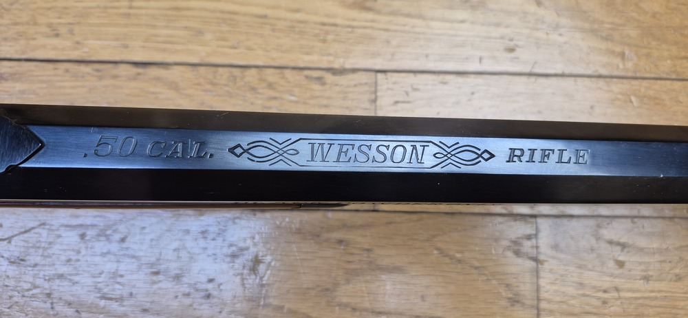 Très belle reproduction de Carabine de précision Edwin Wesson - Modèle vers 1845/49 - Cal .50 - Fabrication Italienne Moffra di Mainardi pour Hege en Allemagne - Arme poudre noire réputée pour sa précision longue distance - Très belles finitions - Jaspage à 90% - Bois en TBE - Très beau canon - Excellente mécanique - Arme de 1978 - Superbe et rare dans le monde poudre noire- TBE++ – Image 27