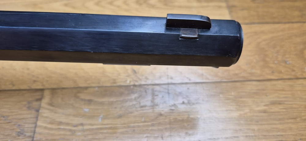 Très belle reproduction de Carabine de précision Edwin Wesson - Modèle vers 1845/49 - Cal .50 - Fabrication Italienne Moffra di Mainardi pour Hege en Allemagne - Arme poudre noire réputée pour sa précision longue distance - Très belles finitions - Jaspage à 90% - Bois en TBE - Très beau canon - Excellente mécanique - Arme de 1978 - Superbe et rare dans le monde poudre noire- TBE++ – Image 29