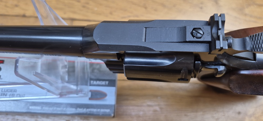 Mythique revolver Colt Officer Model Match - Cal. 38Sp - Canon lourd 6 pouces - Arme de Hartford vers 1960 - Esthétique et mécanique de pointe - Pièce rare dédiée au tir et à l'entrainement dans une fabrication de très grande qualité - Excellent état proche du neuf absolu - TBE +++ – Image 18