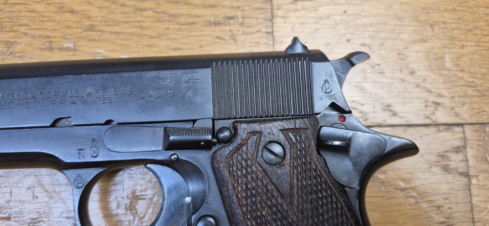 Très beau Pistolet Star B - Le plus réussi des clones du 1911 - Cal. 9 x19 - Arme adoptée par la Wehrmacht - Très belle fabrication de Eibar de 1943 - Arme militaire - État mécanique et esthétique plus que très beau - TBE++/TBE+++ – Image 5