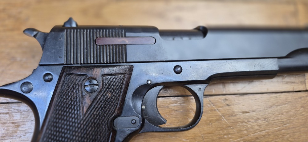 Très beau Pistolet Star B - Le plus réussi des clones du 1911 - Cal. 9 x19 - Arme adoptée par la Wehrmacht - Très belle fabrication de Eibar de 1943 - Arme militaire - État mécanique et esthétique plus que très beau - TBE++/TBE+++ – Image 21