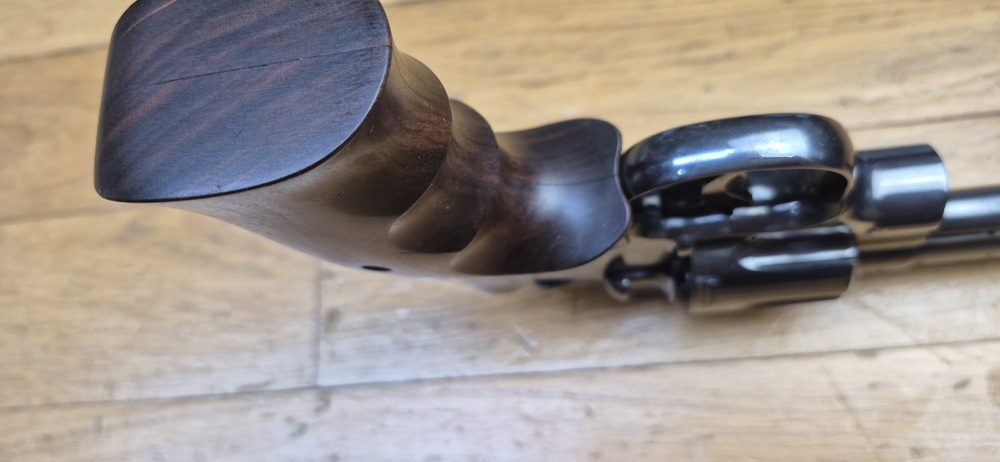 Splendide Colt Python 357 Magnum - Canon 6 pouces - Arme de début 1968 (!) en finitions de pointe - Arme d'occasion en état plus excellent pour son âge - Pièce Premium à tous points de vues - TBE++ – Image 11