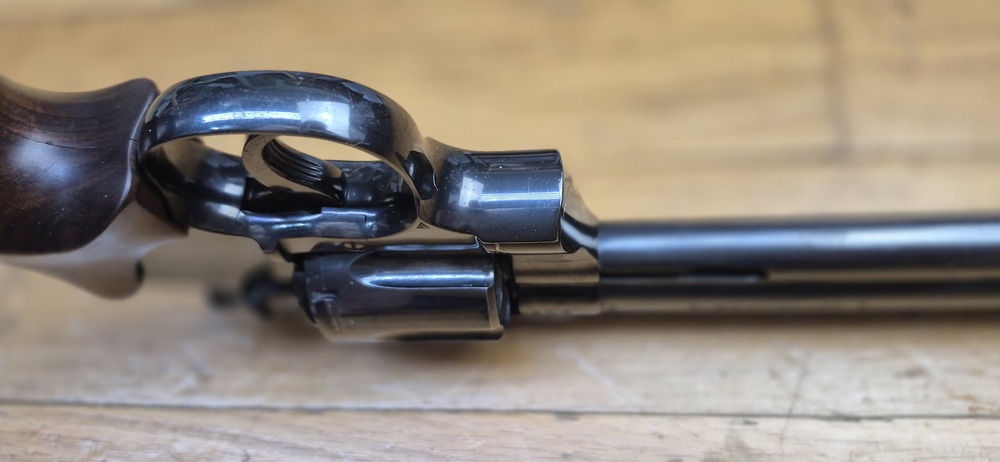 Splendide Colt Python 357 Magnum - Canon 6 pouces - Arme de début 1968 (!) en finitions de pointe - Arme d'occasion en état plus excellent pour son âge - Pièce Premium à tous points de vues - TBE++ – Image 12