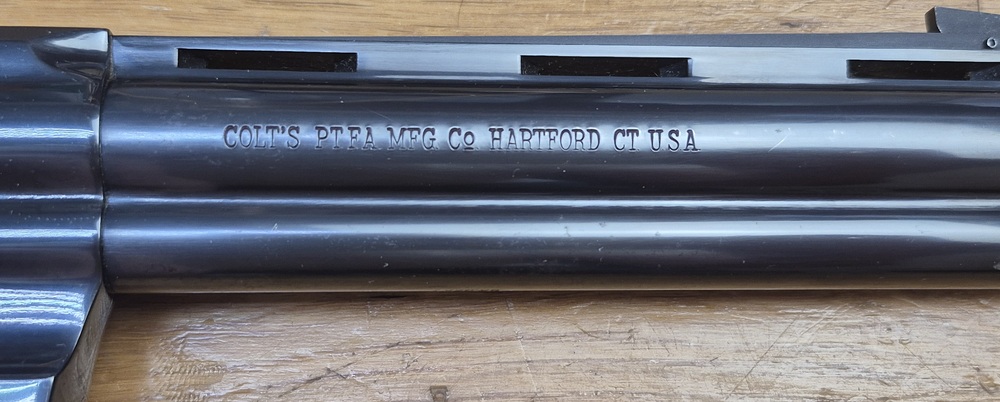 Splendide Colt Python 357 Magnum - Canon 6 pouces - Arme de début 1968 (!) en finitions de pointe - Arme d'occasion en état plus excellent pour son âge - Pièce Premium à tous points de vues - TBE++