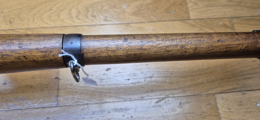 Rare Carabine suisse 05/11 - Sur base de carabine de cavalerie 1905 système 1889 Schmidt Rubin modifiée 1911 - Munition GP11 en 7,5 x 55 Suisse - Bons bois mais avec entures - Mécanique impeccable et canon très beau - Excellente petite carabine en cat. D - BE/BE+ – Image 27