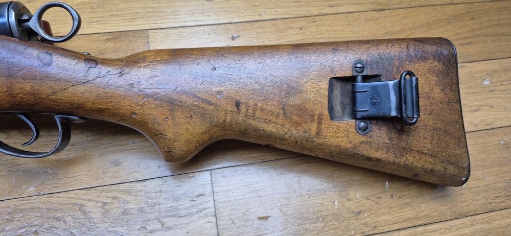 Rare Carabine suisse 05/11 - Sur base de carabine de cavalerie 1905 système 1889 Schmidt Rubin modifiée 1911 - Munition GP11 en 7,5 x 55 Suisse - Bons bois mais avec entures - Mécanique impeccable et canon très beau - Excellente petite carabine en cat. D - BE/BE+ – Image 30