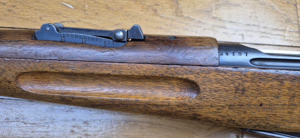 Rare Carabine suisse 05/11 - Sur base de carabine de cavalerie 1905 système 1889 Schmidt Rubin modifiée 1911 - Munition GP11 en 7,5 x 55 Suisse - Bons bois mais avec entures - Mécanique impeccable et canon très beau - Excellente petite carabine en cat. D - BE/BE+ – Image 35