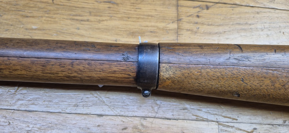 Rare Carabine suisse 05/11 - Sur base de carabine de cavalerie 1905 système 1889 Schmidt Rubin modifiée 1911 - Munition GP11 en 7,5 x 55 Suisse - Bons bois mais avec entures - Mécanique impeccable et canon très beau - Excellente petite carabine en cat. D - BE/BE+ – Image 42